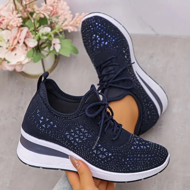 Comfortable orthopedic athletic shoes