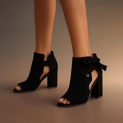 Aveline – Elegant Heeled Sandals