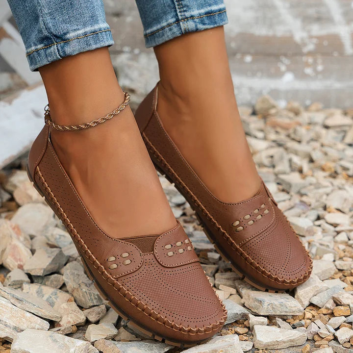 Comfort Slip-On Flats – Lightweight Breathable Everyday Shoes