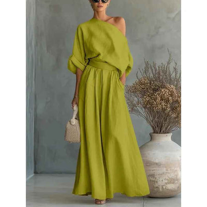 Lisa | Soft off-the-shoulder top and tapered pants