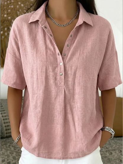 Aveline – Blouse with a collar and button detail