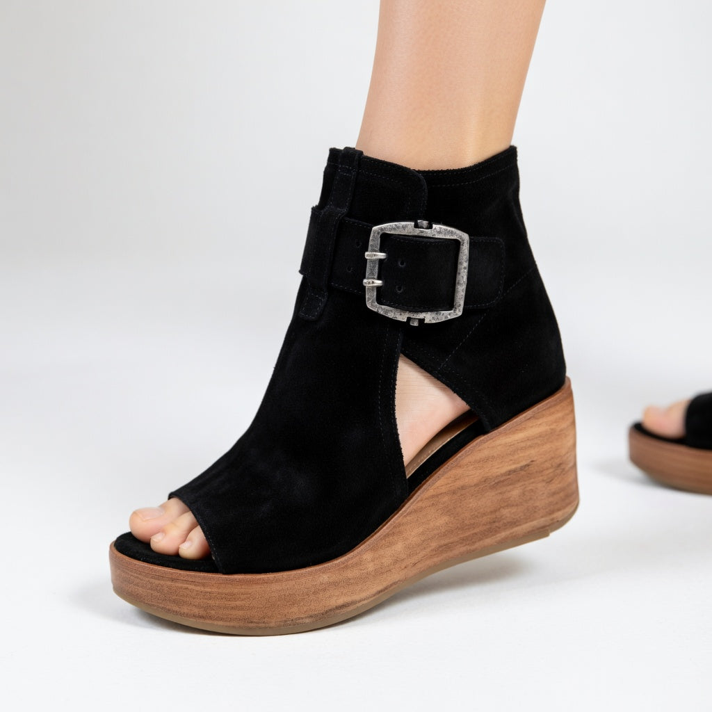 Aveline™ – Open-toe ankle boots with a wedge heel in a modern style