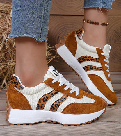 Isla ™ — Stylish sneakers for everyday comfort