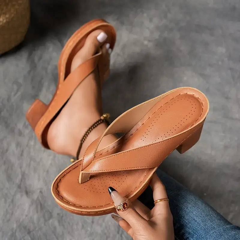 Aveline | Sandals: Style & Comfort