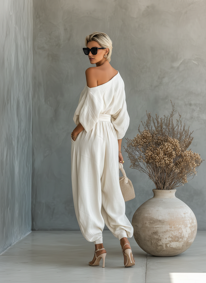 Lisa | Soft off-the-shoulder top and tapered pants