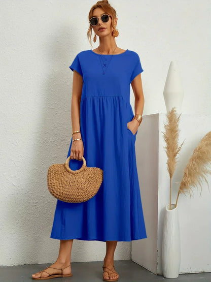 Sofia – An elegant, simple-cut dress