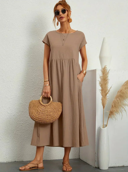 Sofia – An elegant, simple-cut dress