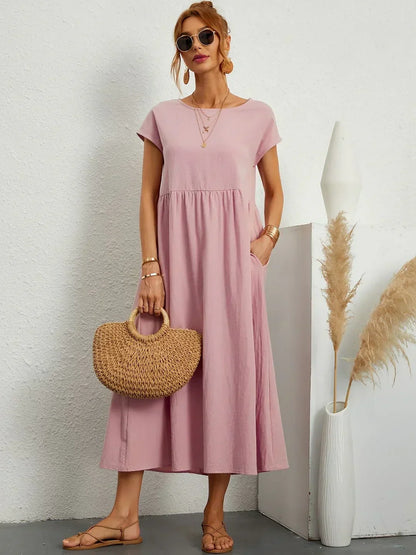 Sofia – An elegant, simple-cut dress