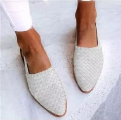 Luna | Orthopedic shoes with classic comfort