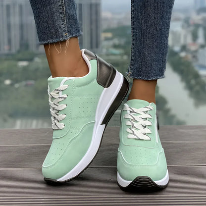 Lightweight Everyday Comfort Sneakers