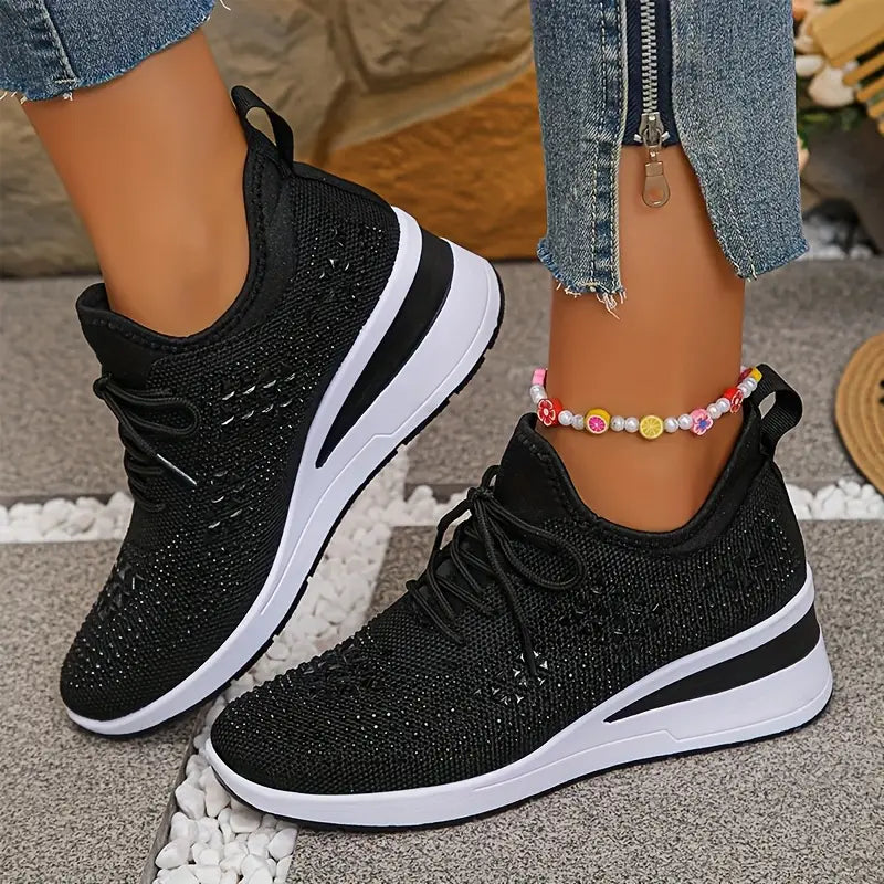 Comfortable orthopedic athletic shoes