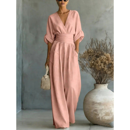 Elegant V-neck jumpsuit made of a linen blend